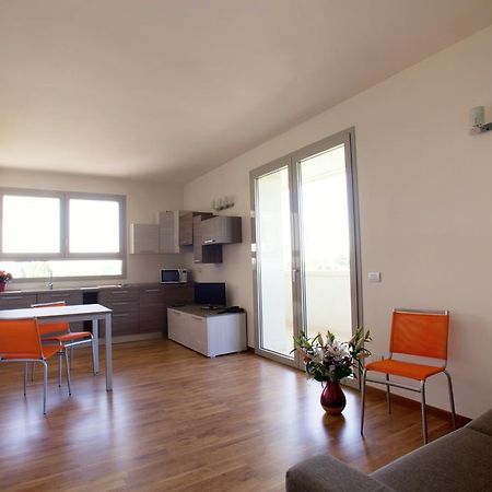 Residence Le Querce Cernusco Sul Naviglio Phòng bức ảnh