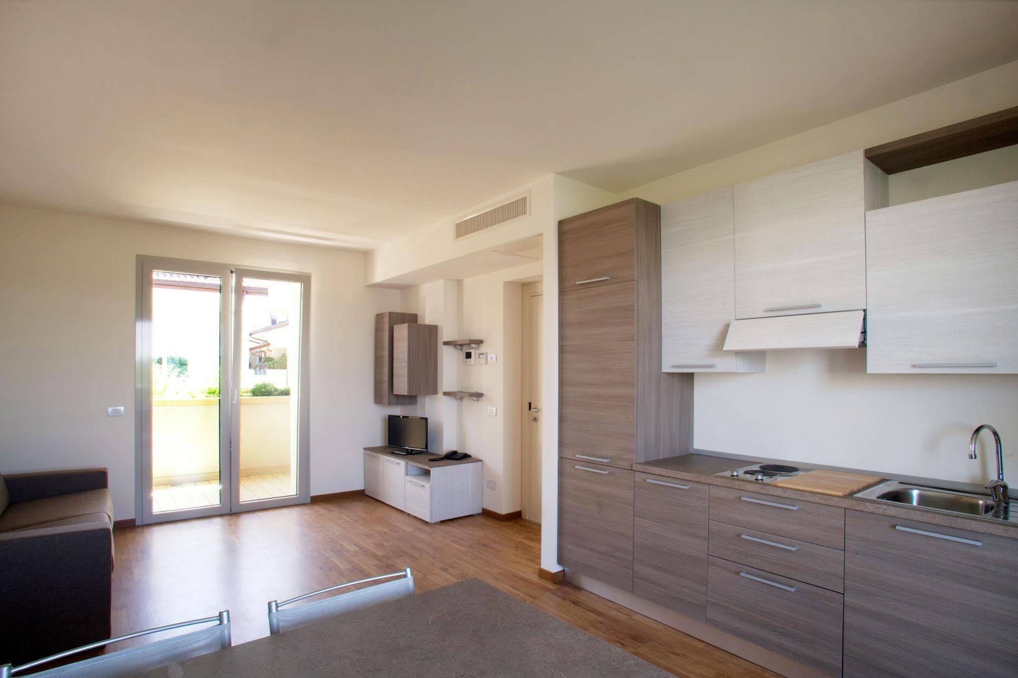 Residence Le Querce Cernusco Sul Naviglio Ngoại thất bức ảnh